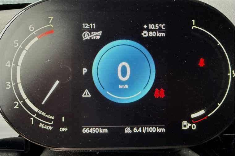 Vehicle Image 10