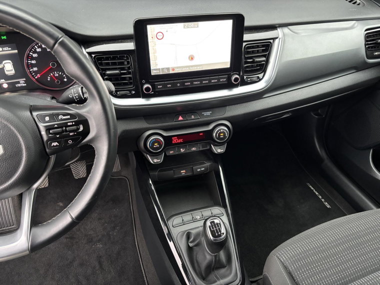 Vehicle Image 19
