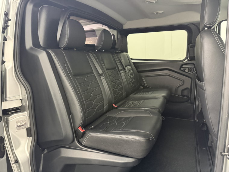 Vehicle Image 31
