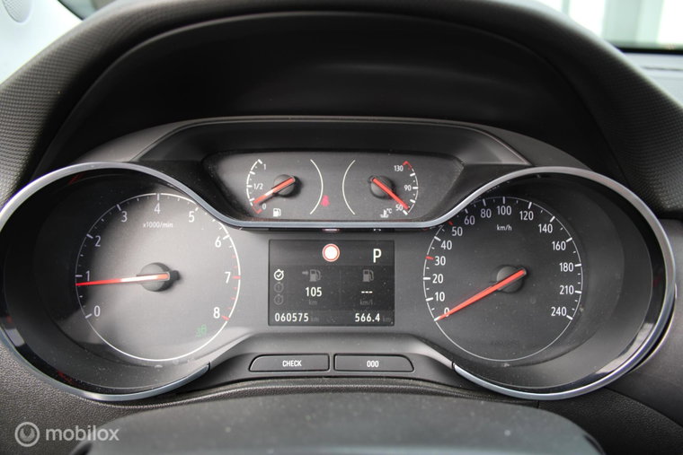 Vehicle Image 24
