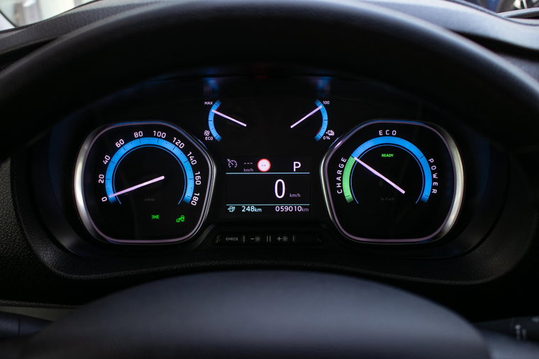 Vehicle Image 18