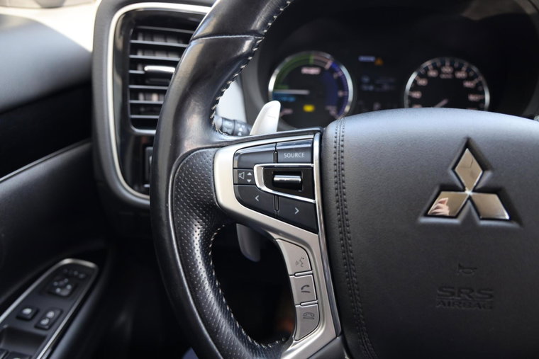 Vehicle Image 22