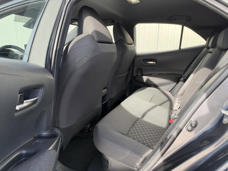 Vehicle Image 18