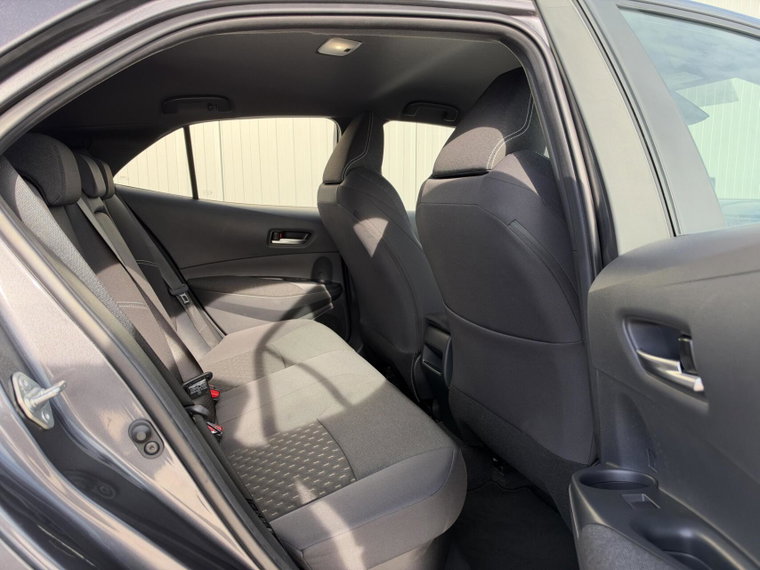 Vehicle Image 37