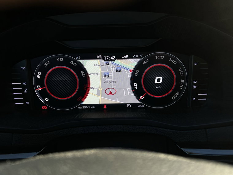 Vehicle Image 23