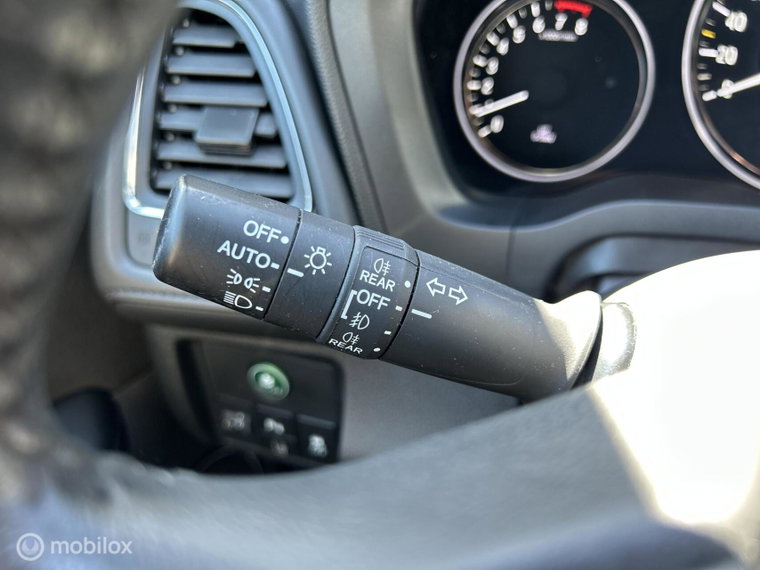 Vehicle Image 36