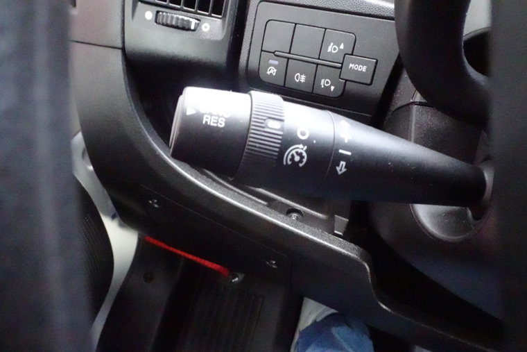 Vehicle Image 23