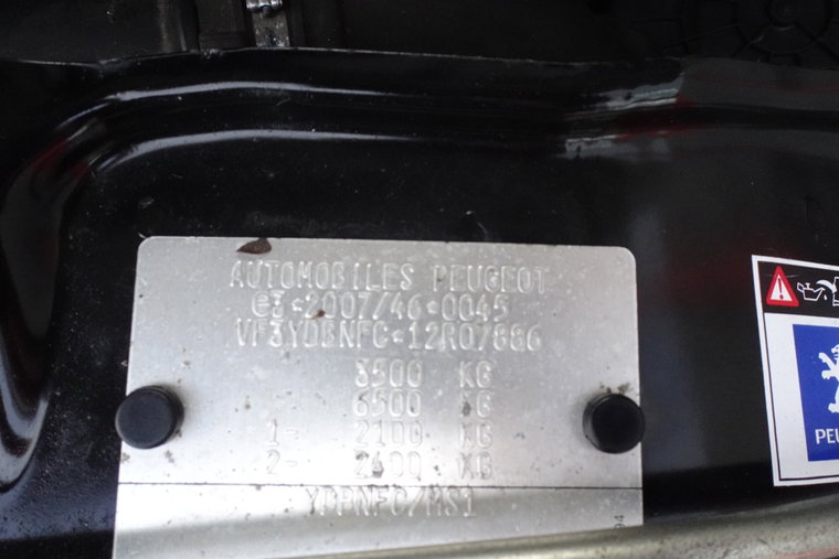 Vehicle Image 30