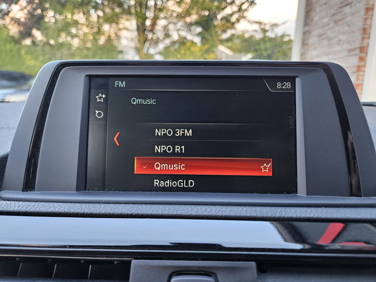 Vehicle Image 30