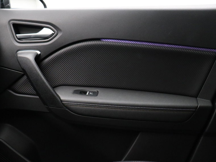 Vehicle Image 38
