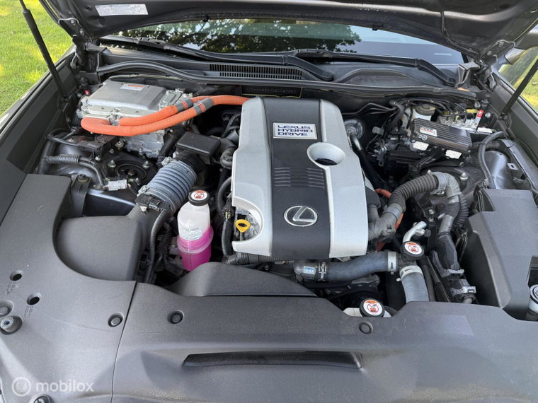 Vehicle Image 30