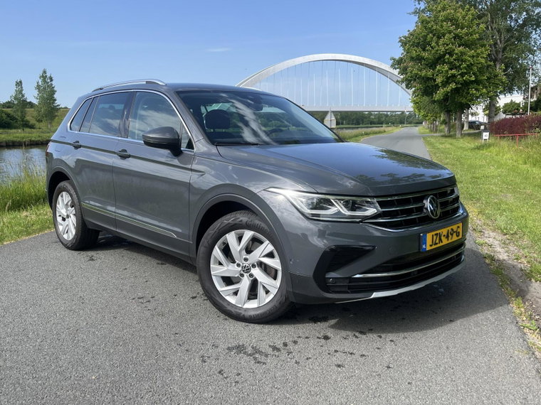 Vehicle Image 26