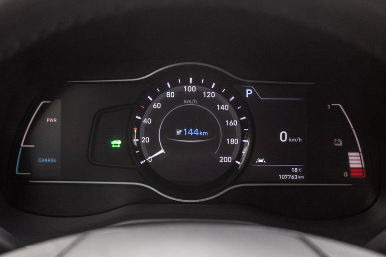 Vehicle Image 17