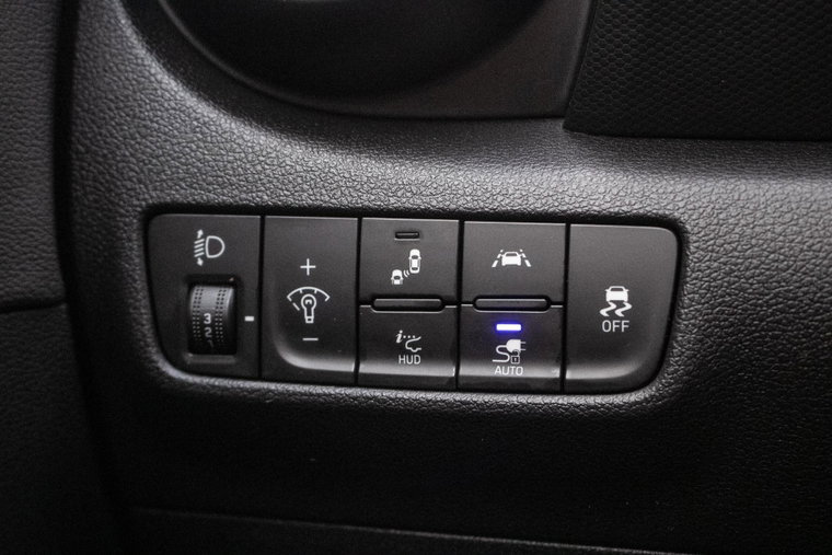 Vehicle Image 28
