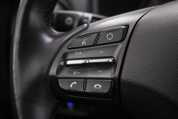 Vehicle Image 40
