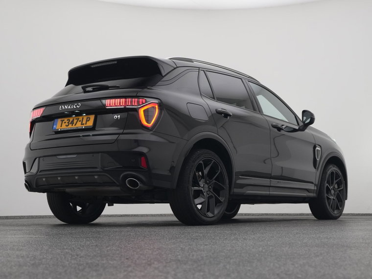 Vehicle Image 16