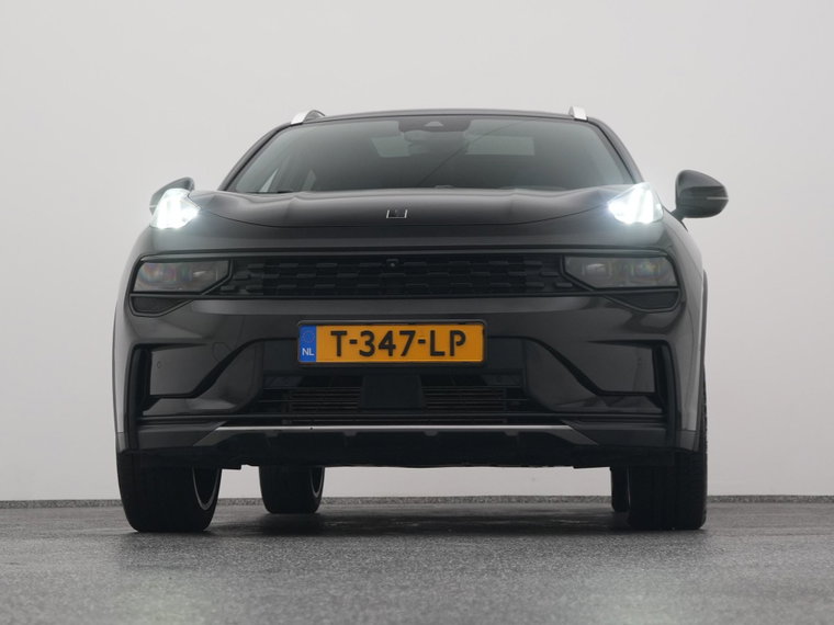 Vehicle Image 35