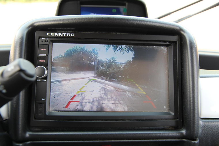 Vehicle Image 9