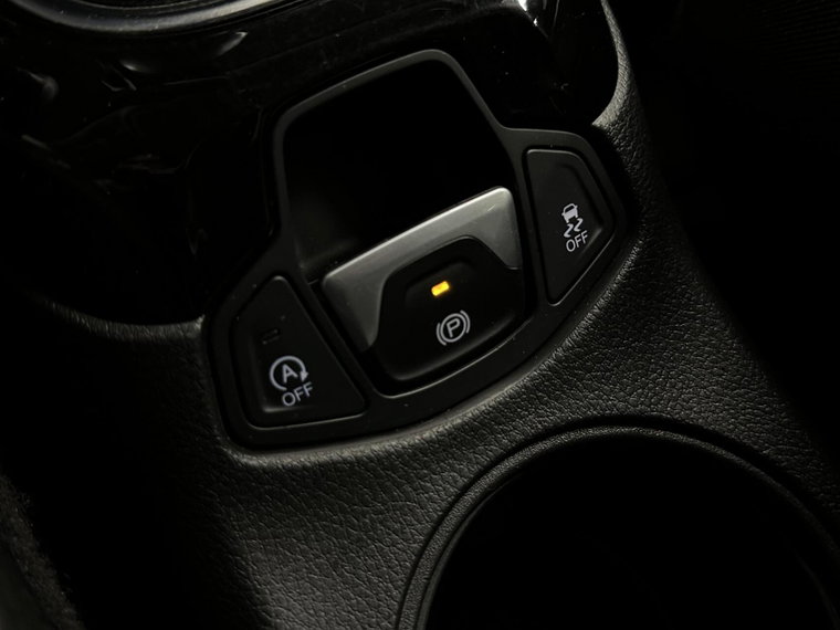 Vehicle Image 60