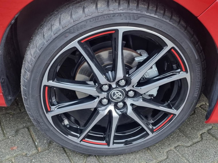 Vehicle Image 21