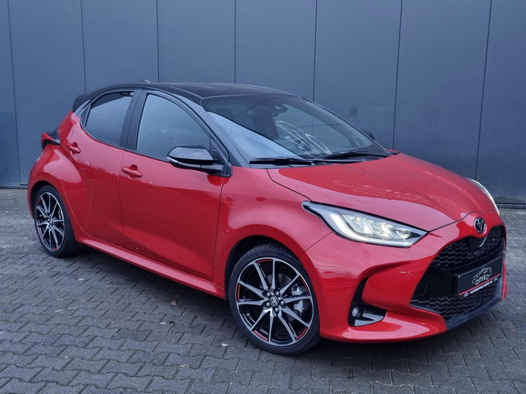 Vehicle Image 6