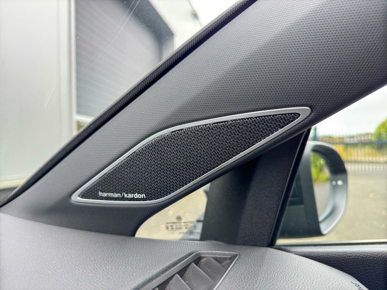 Vehicle Image 26