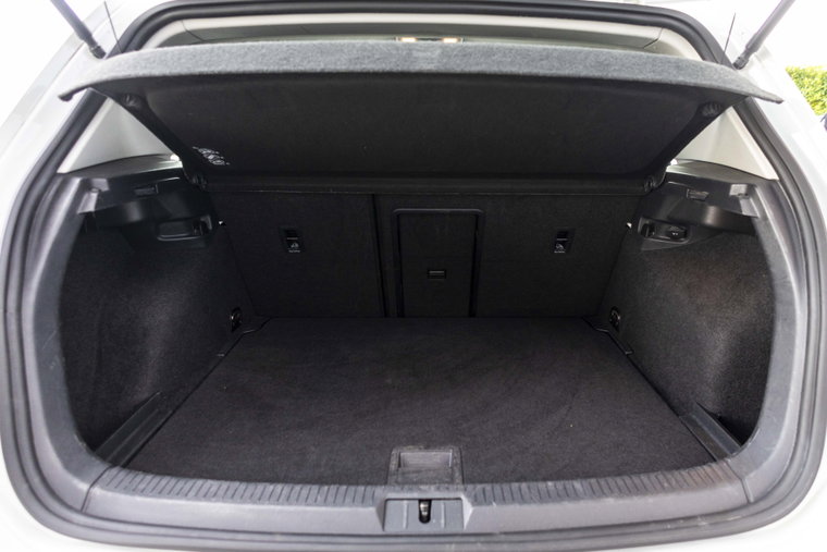 Vehicle Image 38