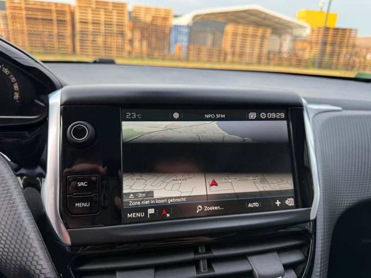 Vehicle Image 31