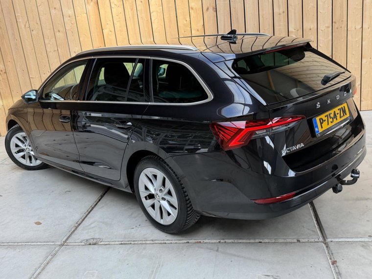 Vehicle Image 40