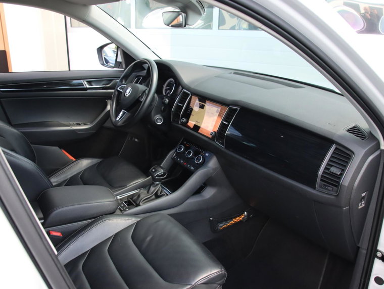 Vehicle Image 37