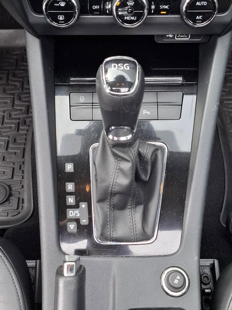 Vehicle Image 20