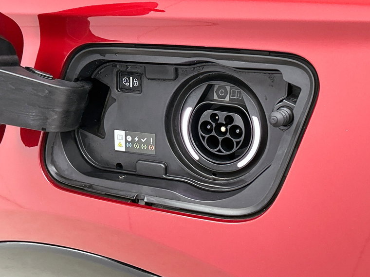 Vehicle Image 35