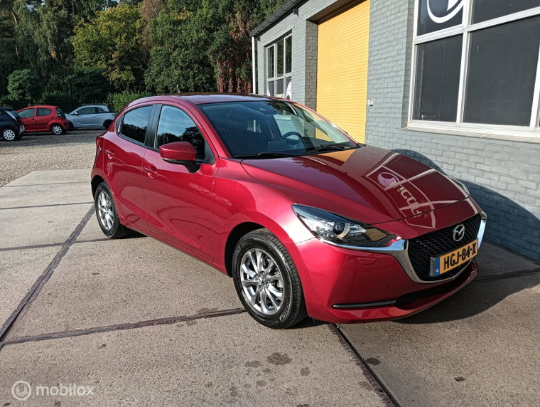 Vehicle Image 6