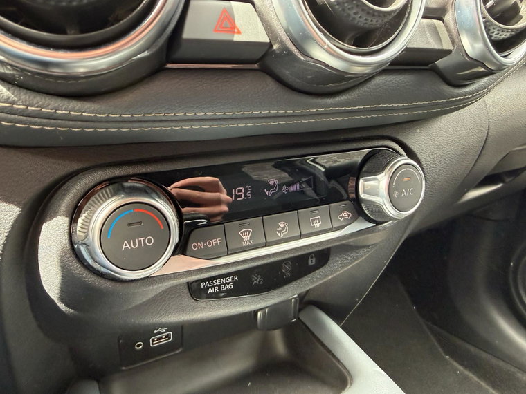 Vehicle Image 26
