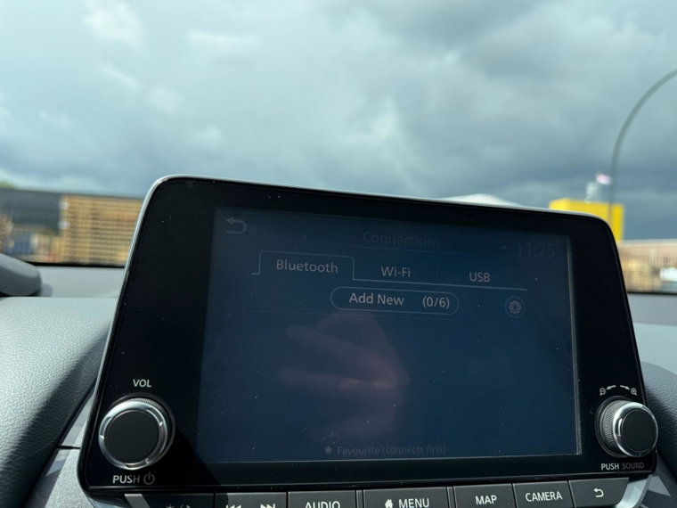 Vehicle Image 28