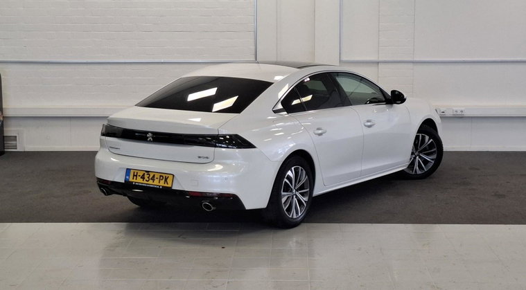 Vehicle Image 28
