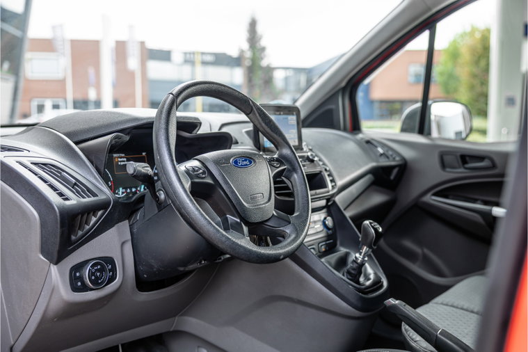 Vehicle Image 20