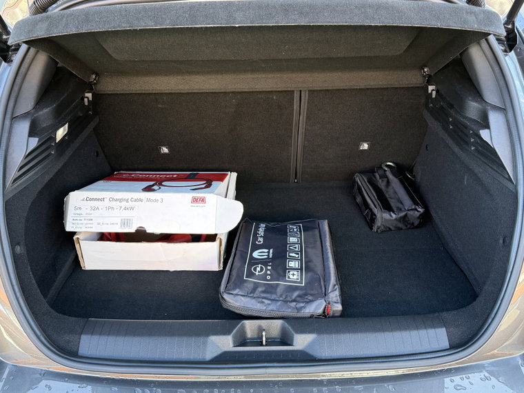 Vehicle Image 38