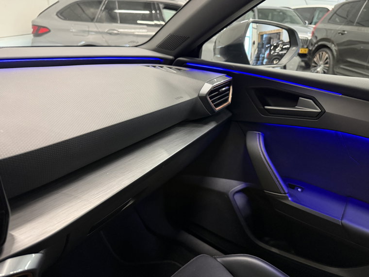 Vehicle Image 33