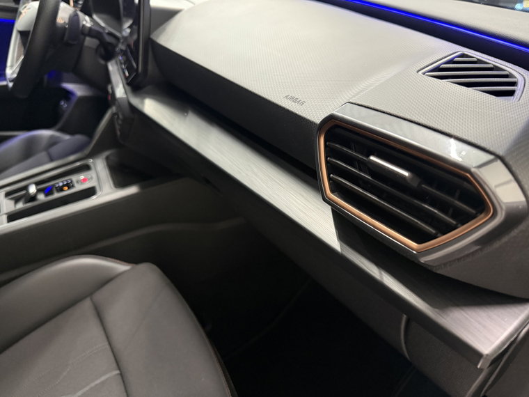 Vehicle Image 39