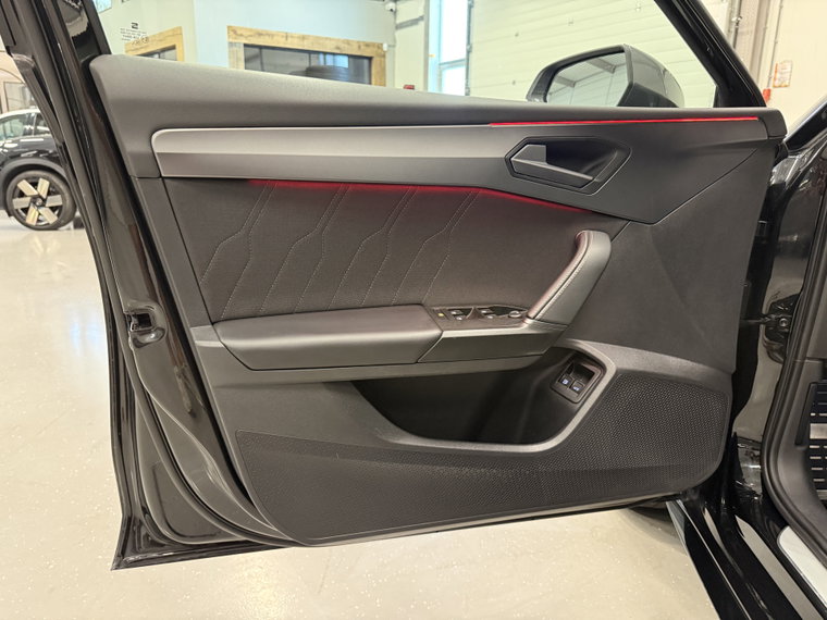 Vehicle Image 40