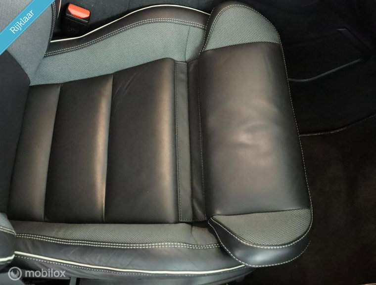 Vehicle Image 39