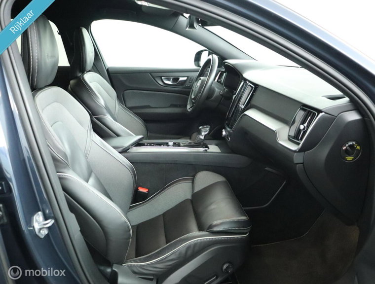 Vehicle Image 60