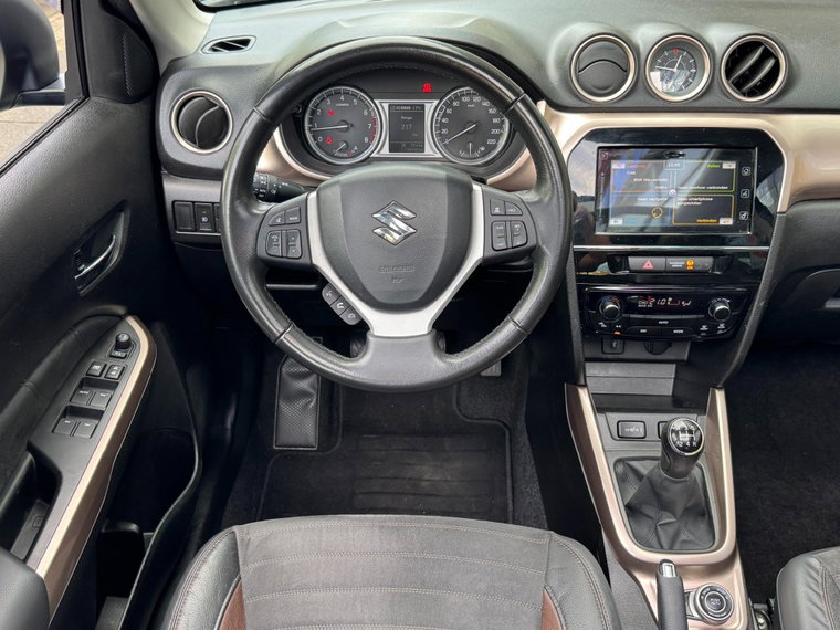 Vehicle Image 22