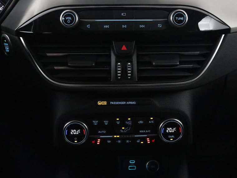 Vehicle Image 36
