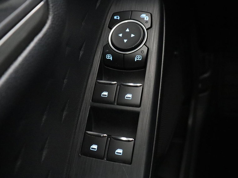 Vehicle Image 39