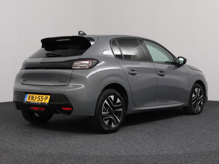 Vehicle Image 41
