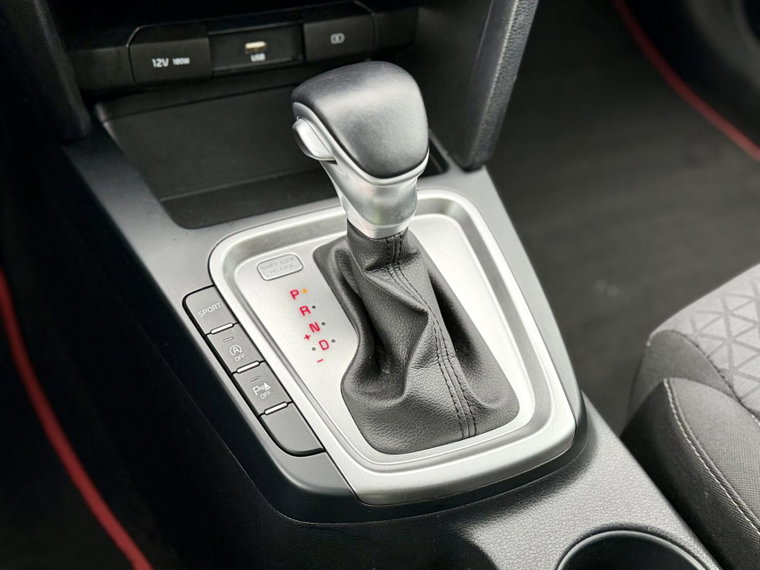 Vehicle Image 18