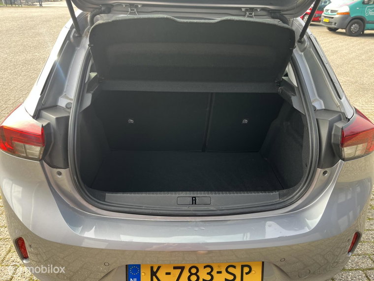 Vehicle Image 21