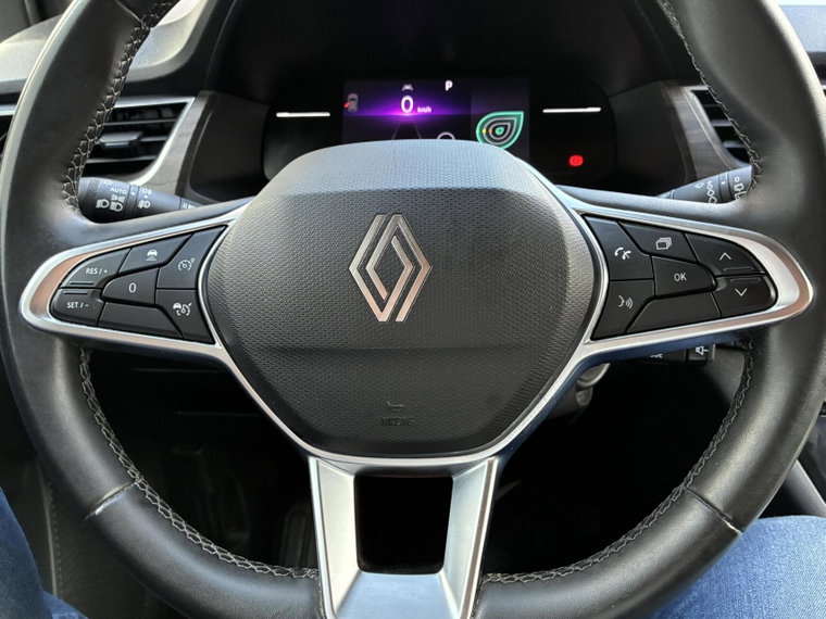Vehicle Image 23